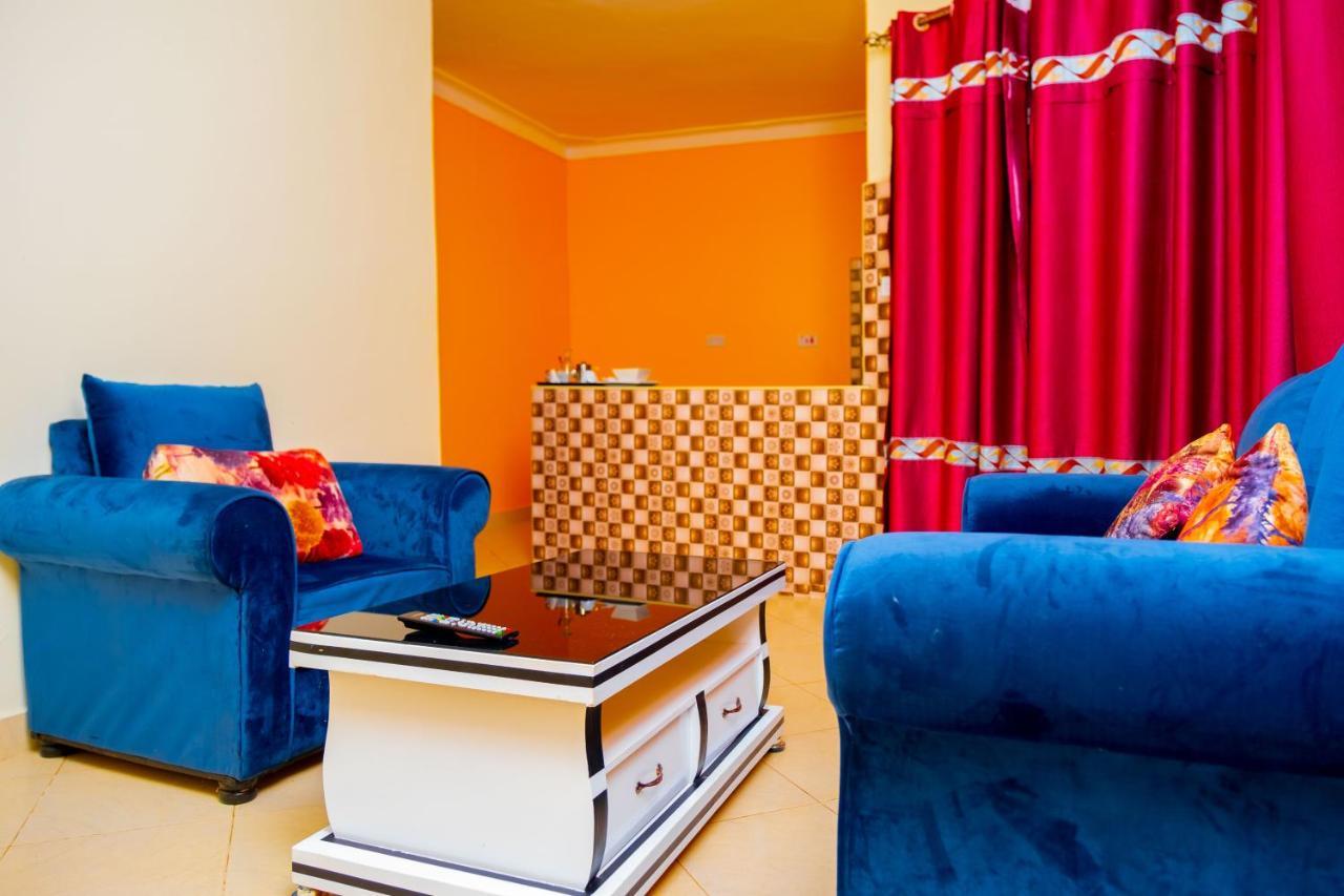 Airport Unique Hotel Entebbe Esterno foto